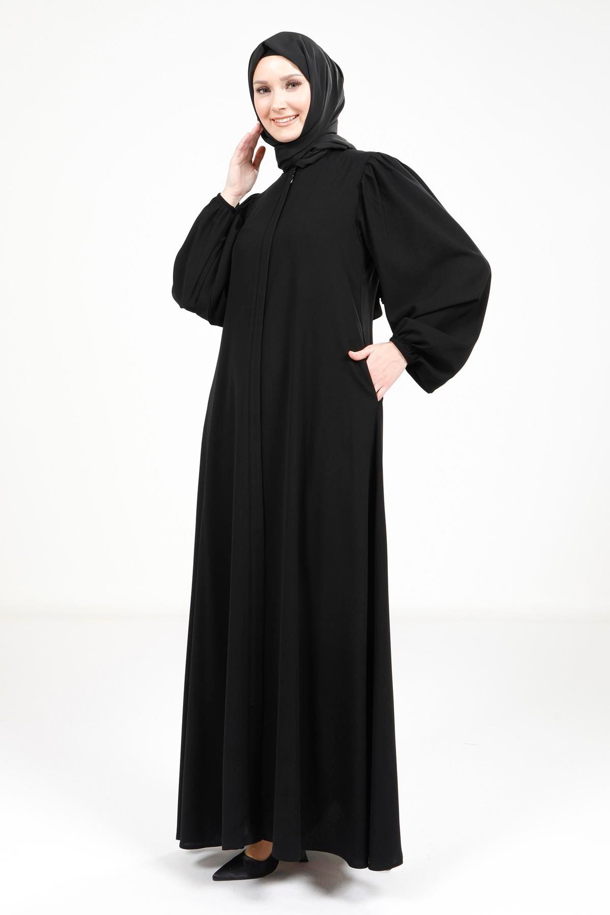 Beyza-Fuir l'abaya noire détaillée 3M3229