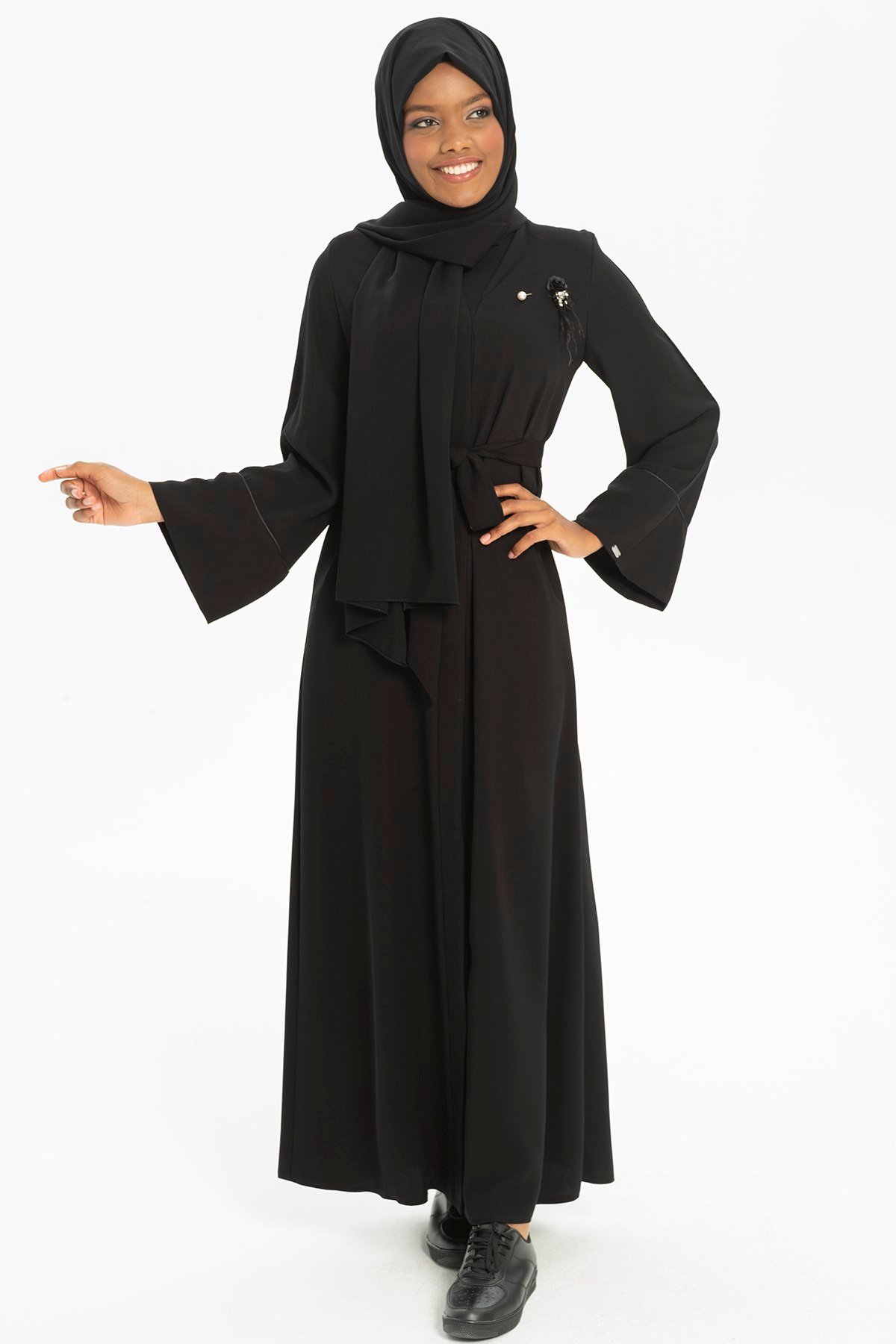 Beyza-Çıtçıtlı Siyah Biyeli Siyah Ferace 3402