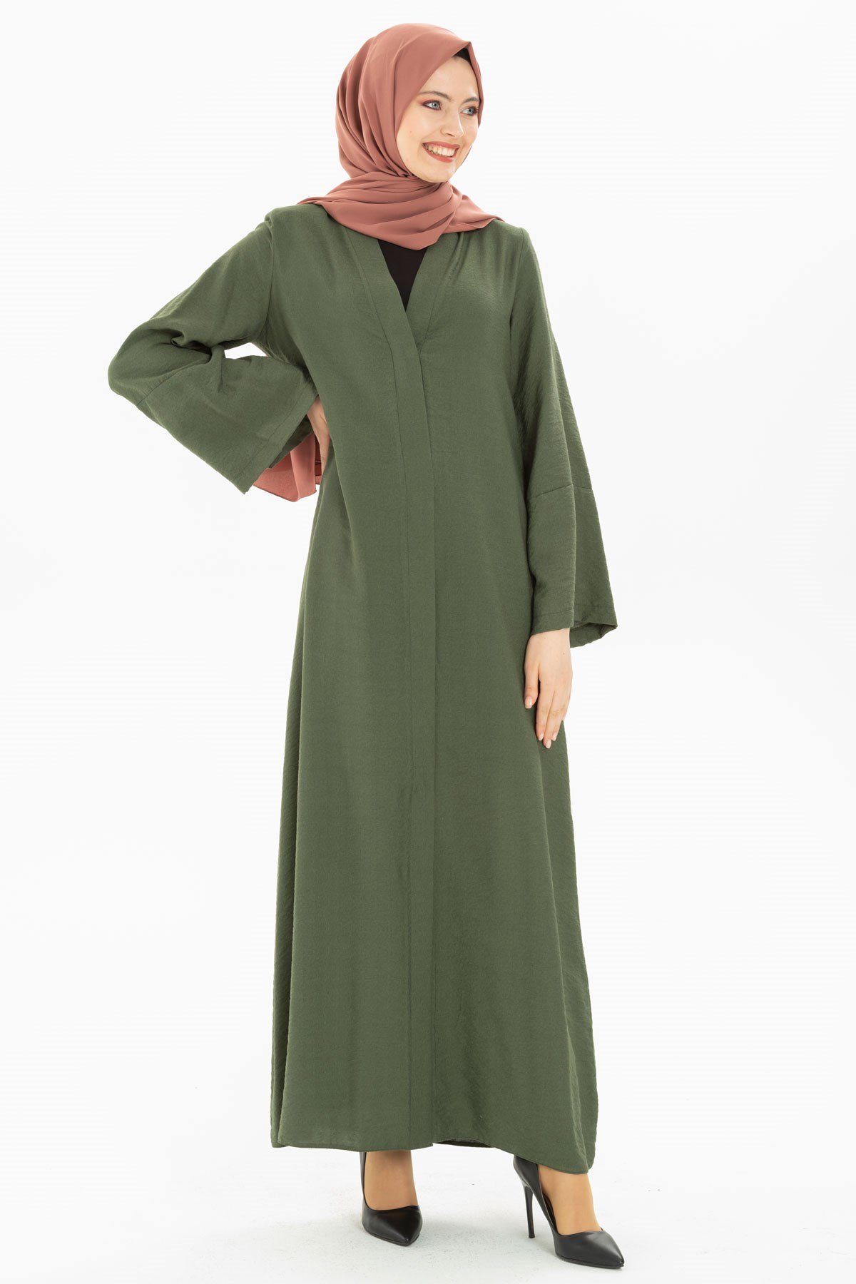 Beyza-Wide Sleeved Green Linen Abaya 3M3273