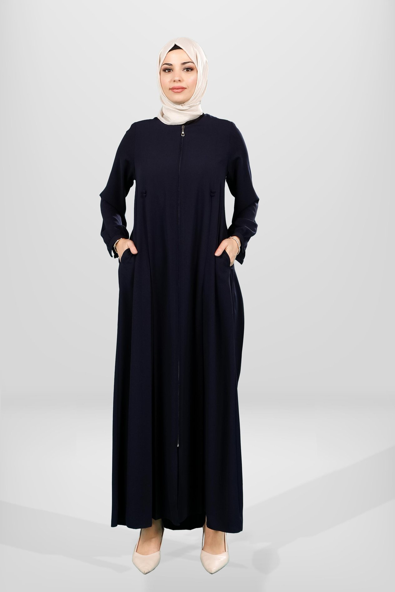 Beyza-Kaş Düğme Esprili Lacivert Ferace 3713