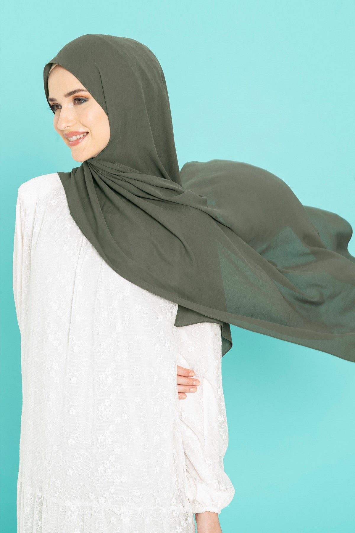Beyza-Queen İpeği Asker Yeşili Şal