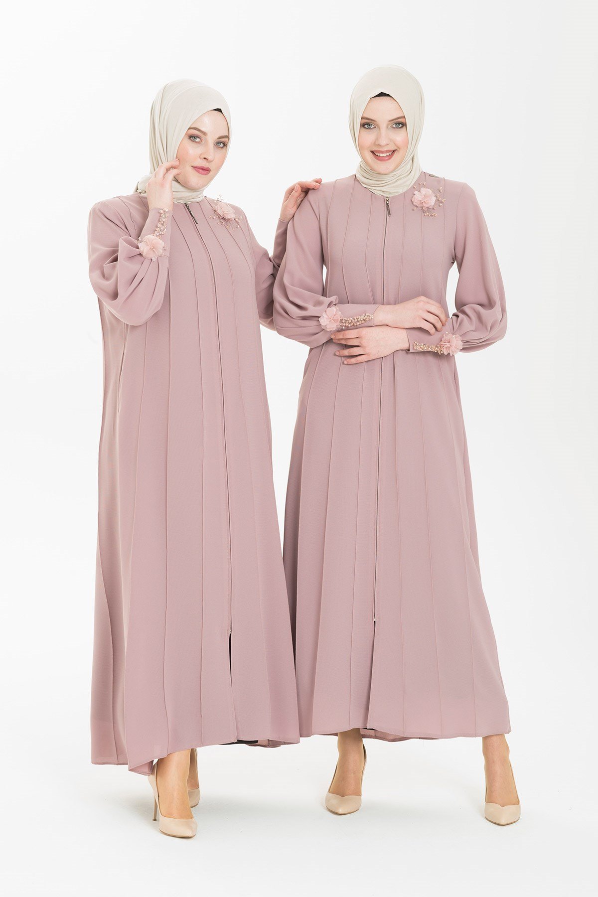 Beyza-Şık Aksesuarlı Pudra Ferace 3320