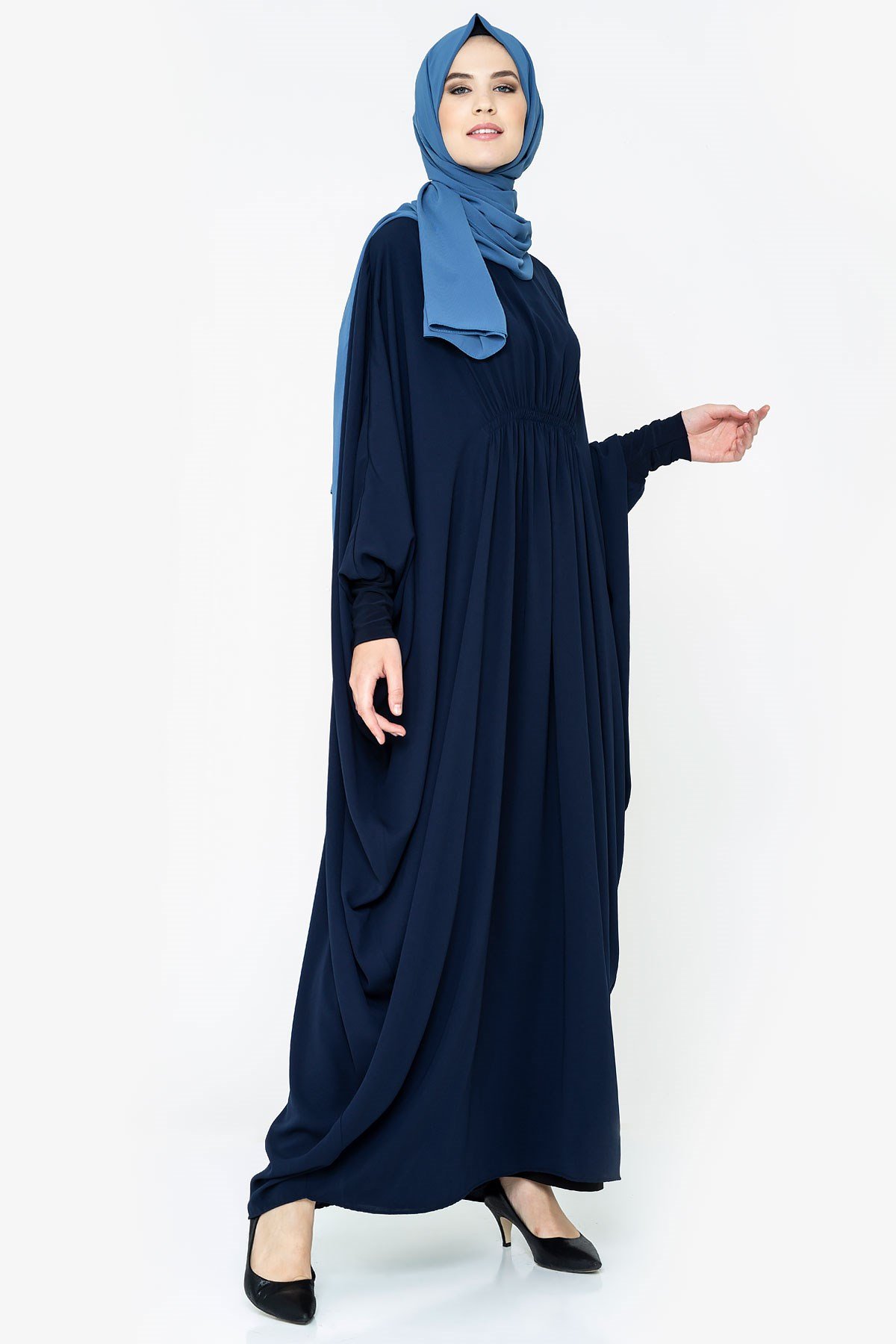 Beyza-Yarasa Kol Lacivert Tesettür Elbise 683-1