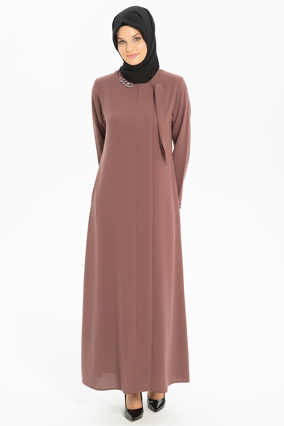 Beyza-Zincir Aksesuar Detaylı Kahve Ferace 3466