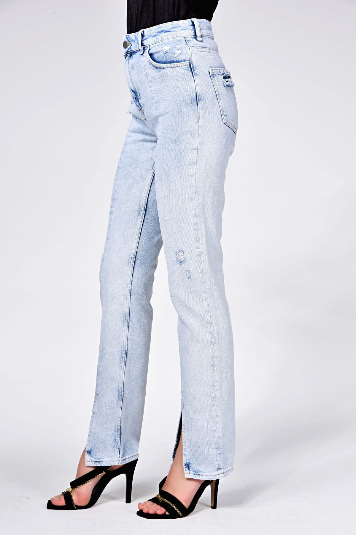 Paçaları Yıtmaçlı Jean Pantolon 