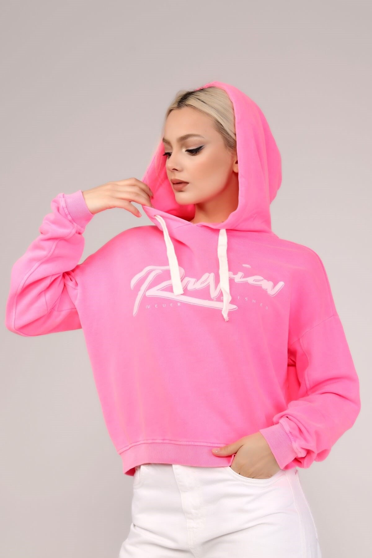 Pembe Baskılı Kapşonlu Sweatshirtt