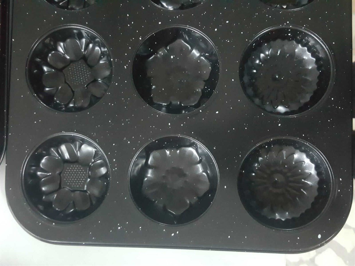 Teflon 12' Li Muffın Kek Kalıbı Yuvarlak Model Kek Kalıp Siyah Tencere Tava