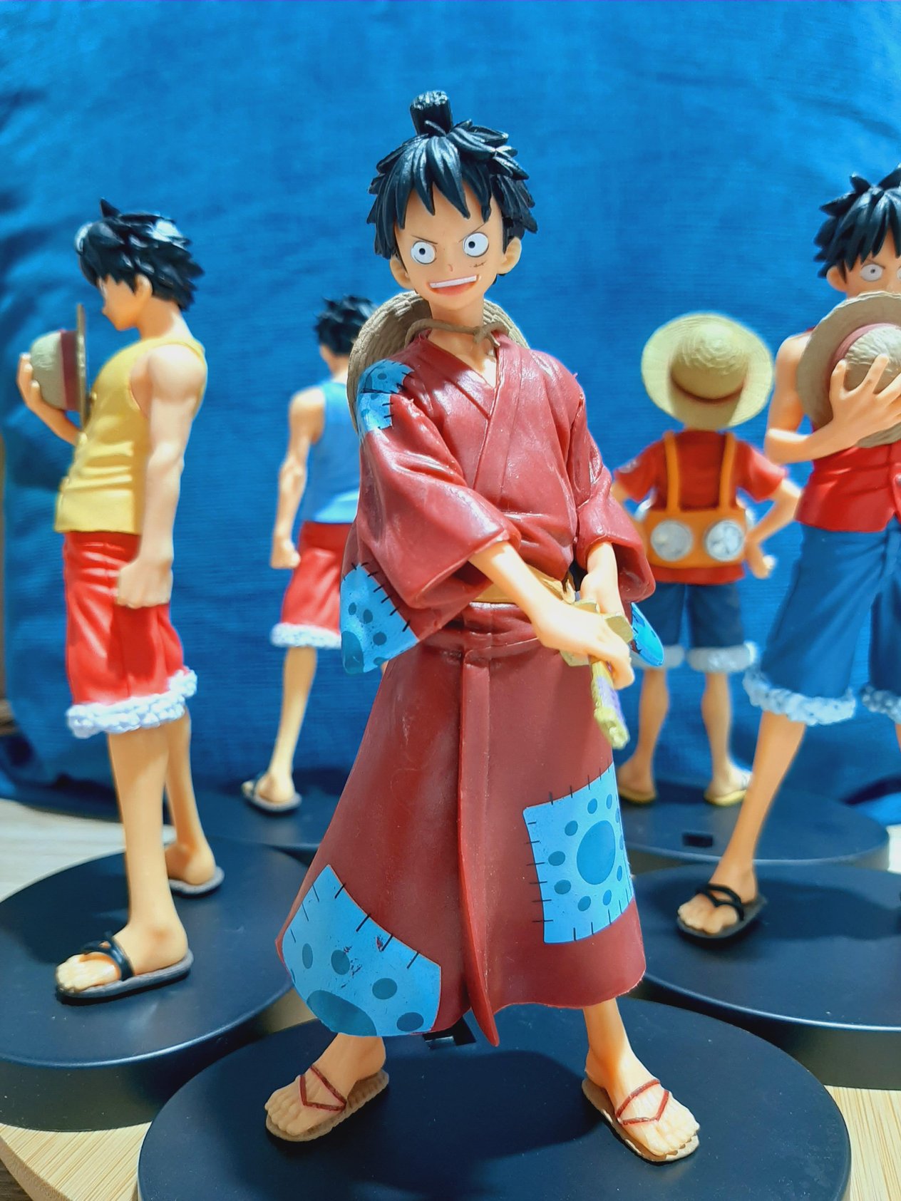Monket D Luffy Kılıclı Karakter Figur