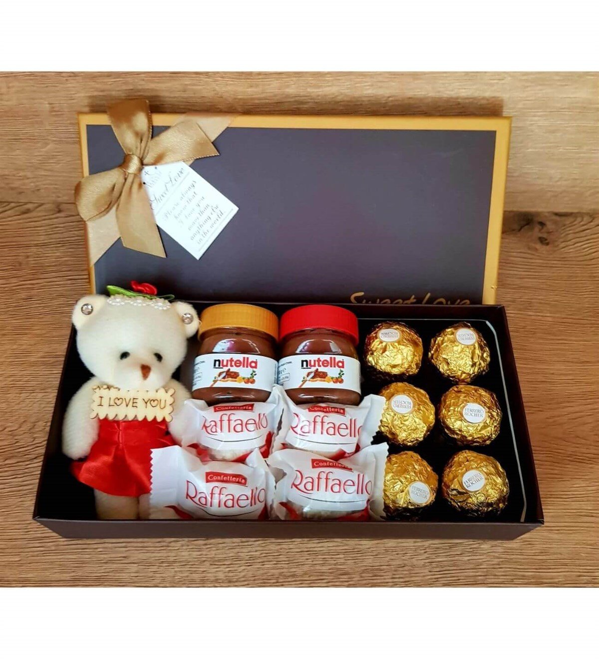 Raffaello Rocher ve Nutella Çikolata İle Aşık Ayıcıklı Sevgi Sözleri Hediye Seti HEDİYE