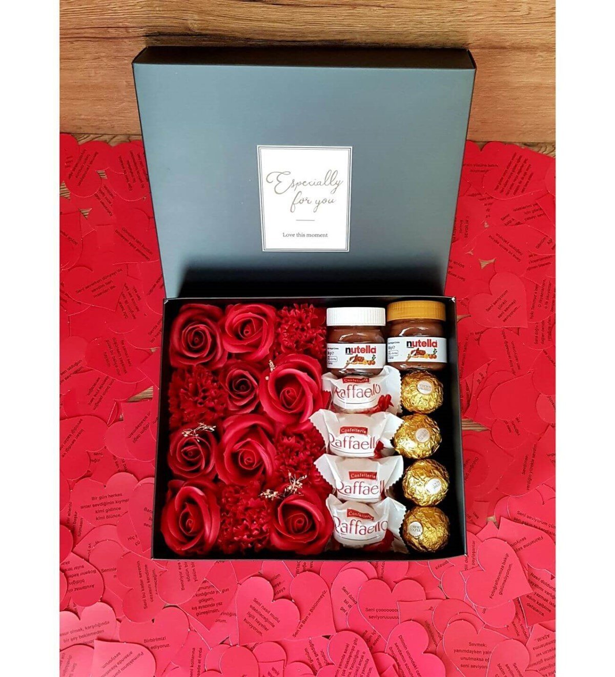 İyiki Doğdun Mesajlı Pelüş Ayıcıklı Ferrero Çikolata Ve Sevgi Sözcükleri Set HEDİYE