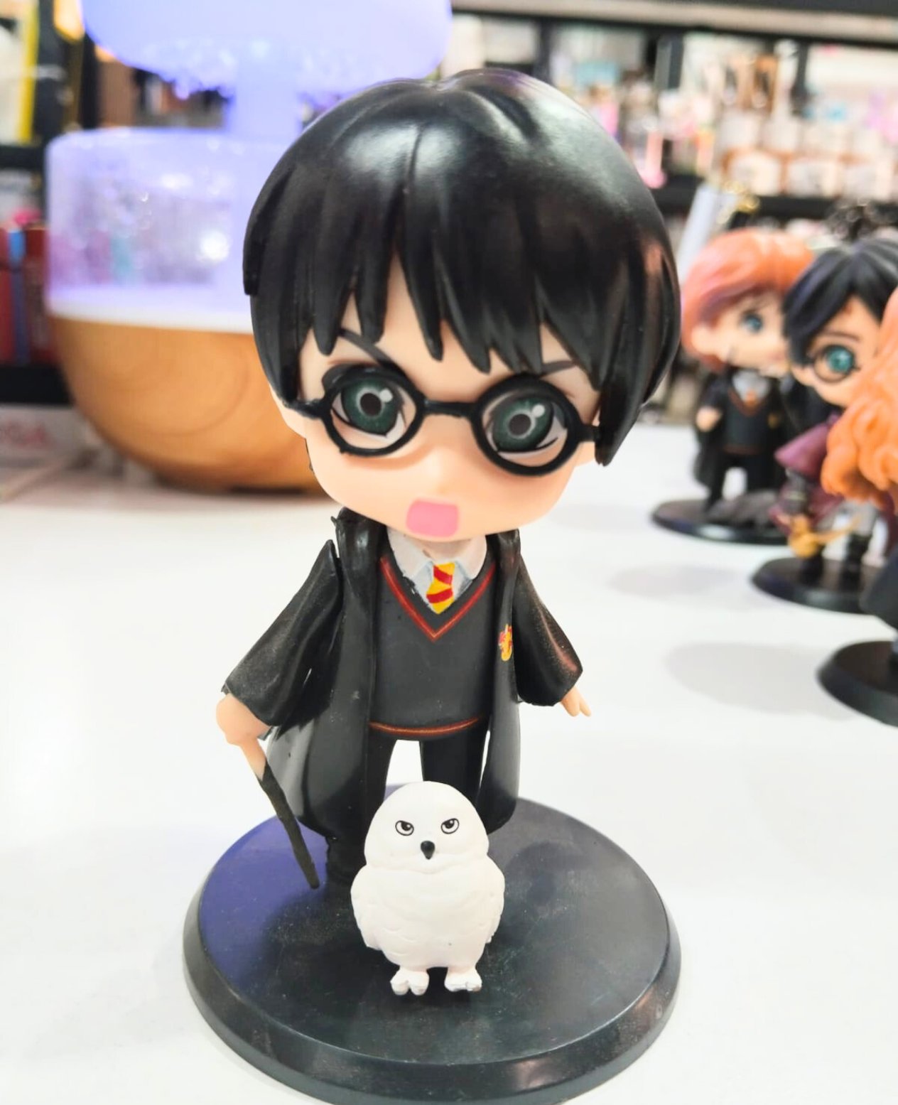 Harry Potter Figürü – Baykuş Hedwig ile Büyülü Maceralara Atıl! HARRY POTER FİGÜR