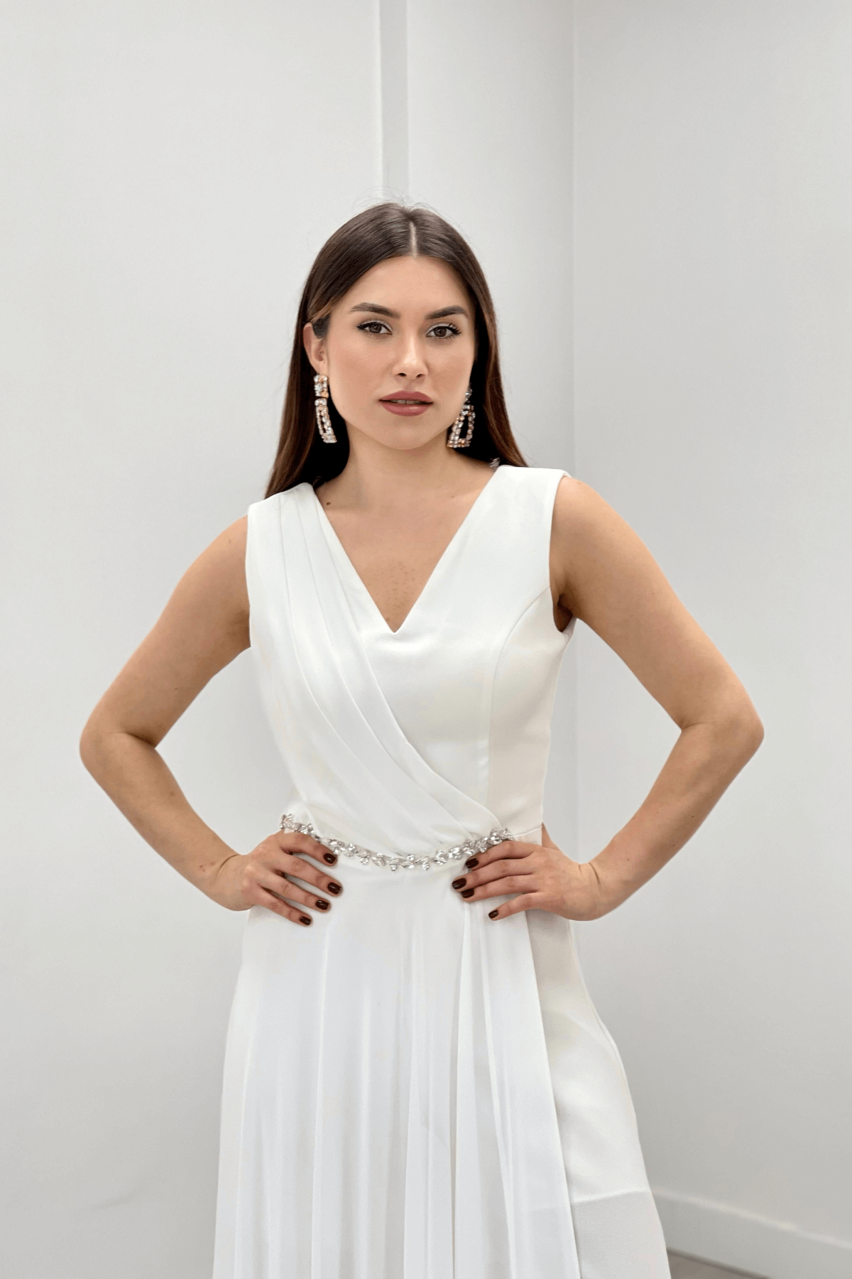 Krep Kumaş Şifon Şal Detaylı Abiye Tulum - BEYAZ