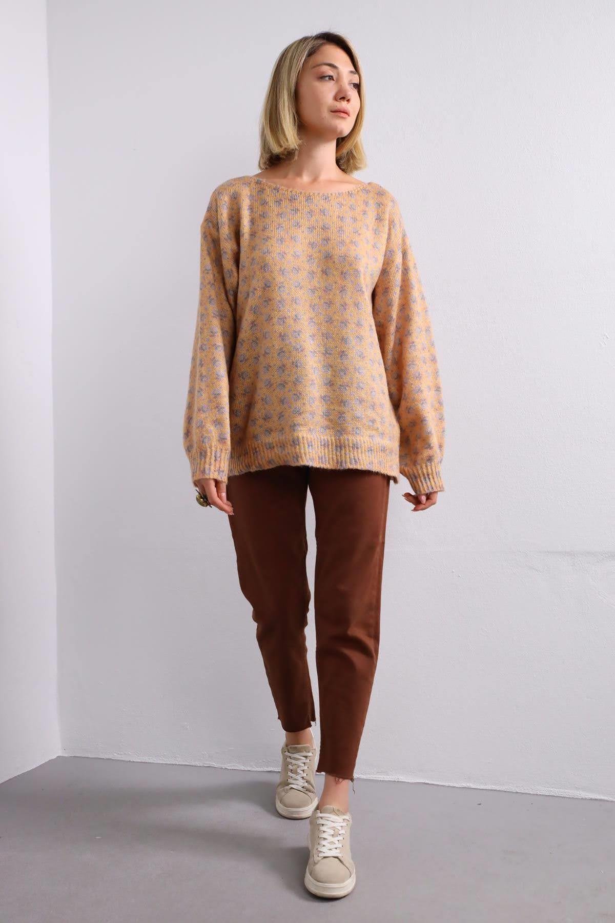 Hardal Rengi Çiçek Desenli Triko Kazak - Şaman Butik Hardal Rengi Çiçek Desenli Triko Kazak