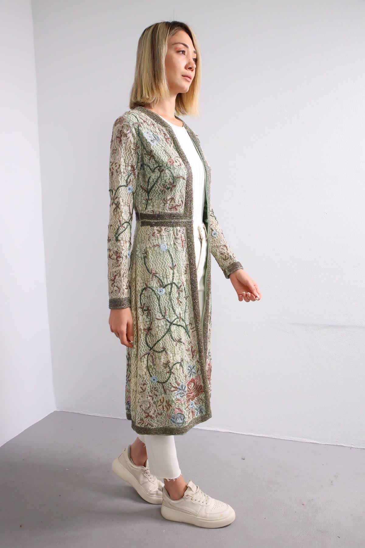  Mint Yeşili Boncuk İşlemeli Dantelli Bohem Kaftan