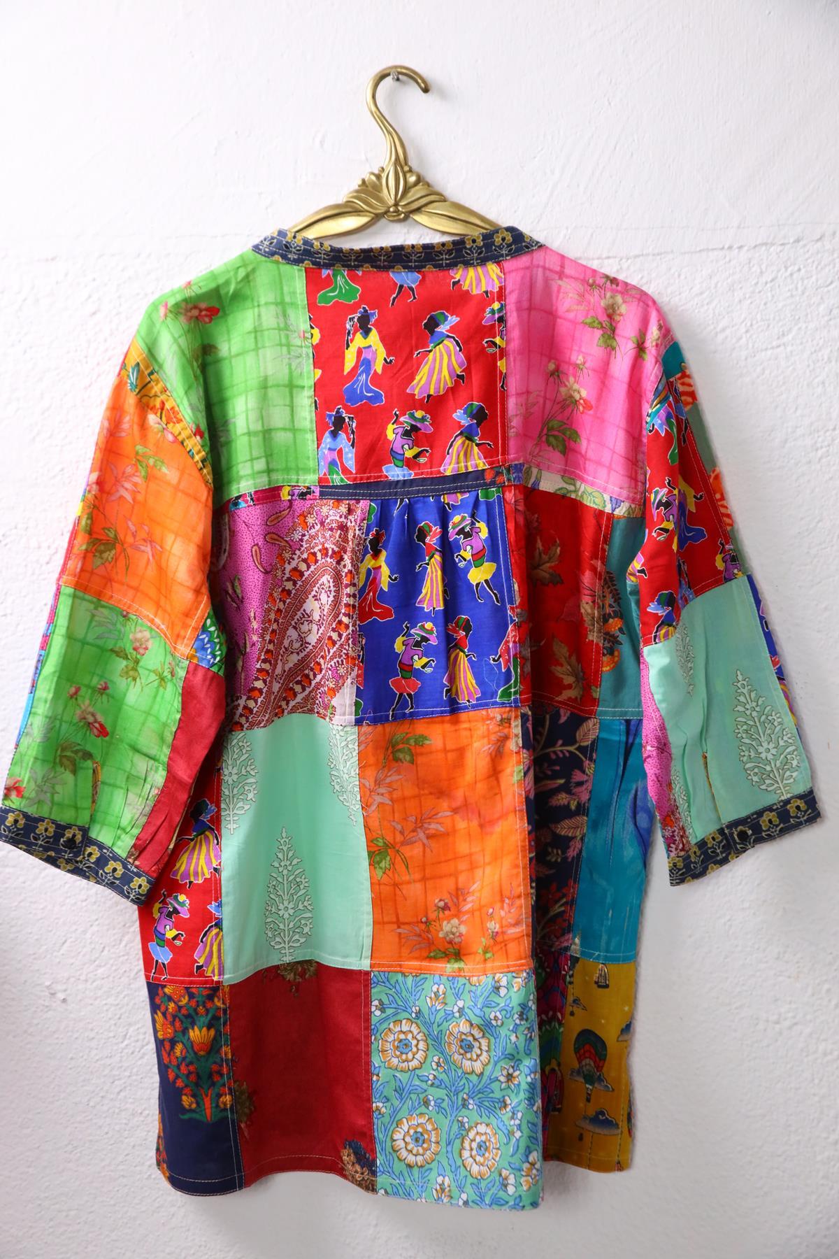 Pastel Lacivert Yakası Düğmeli Patchwork Tunik - Şaman Butik Pastel Lacivert Yakası Düğmeli Patchwork Tunik