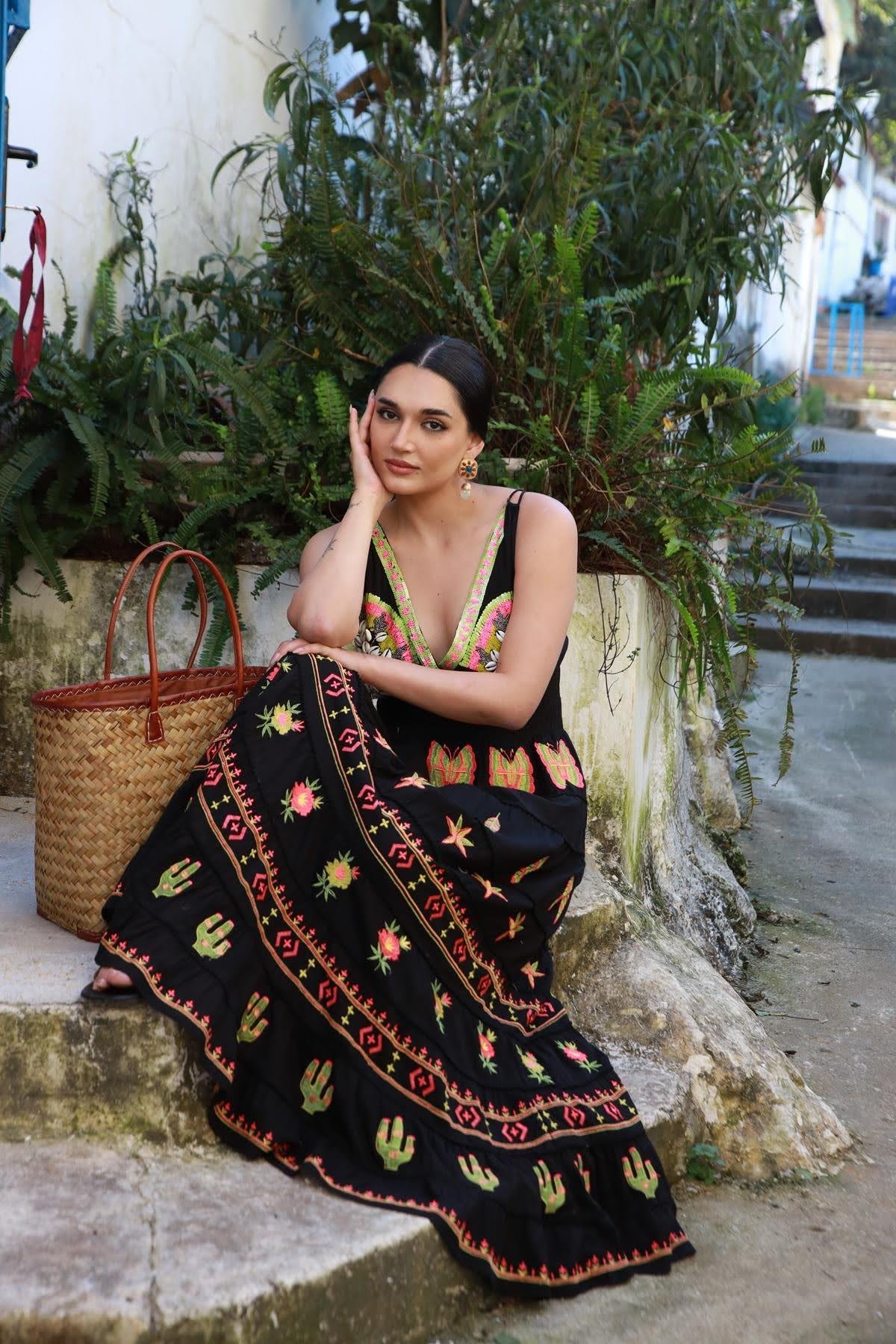 Black Seashell Embroidery Authentic Dress