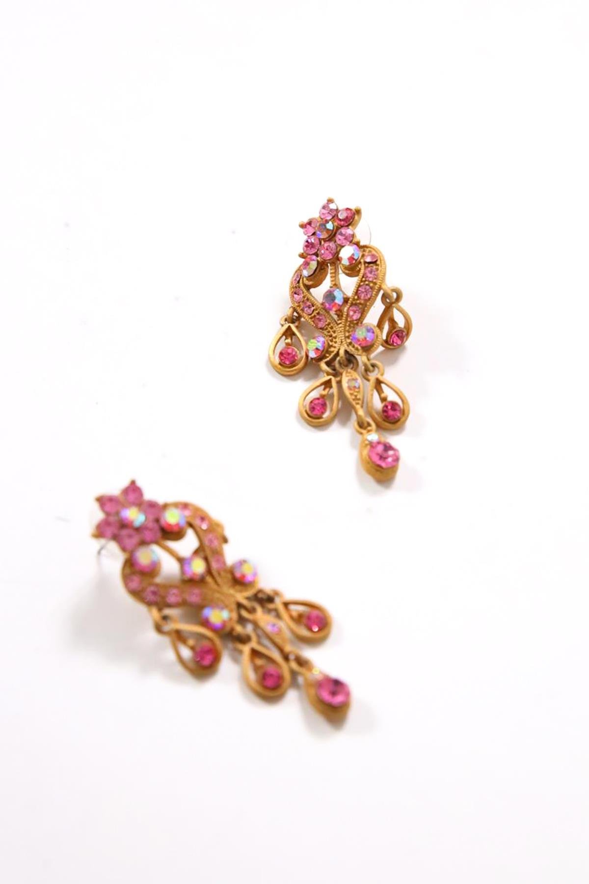 Pembe Kristal Detaylı Sallantılı Küpe - Şaman Butik Pembe Kristal Detaylı Sallantılı Küpe