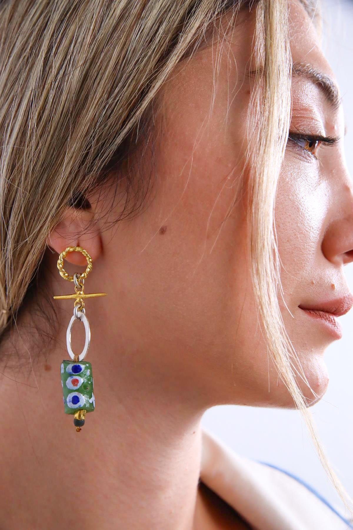 Gümüş ve Bronz Halka Tasarım Sallantılı Cam Küpe - Şaman Butik Gümüş ve Bronz Halka Tasarım Sallantılı Cam Küpe