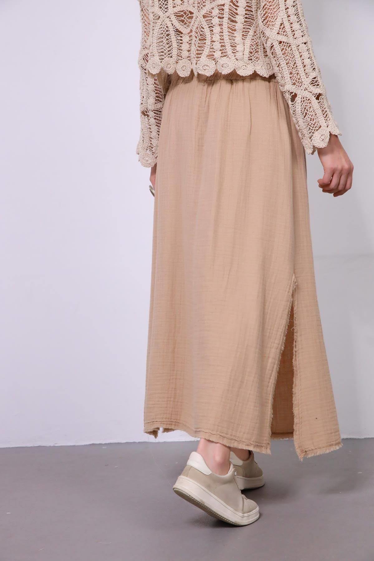  Camel Rengi Yırtmaçlı Müslin Etek