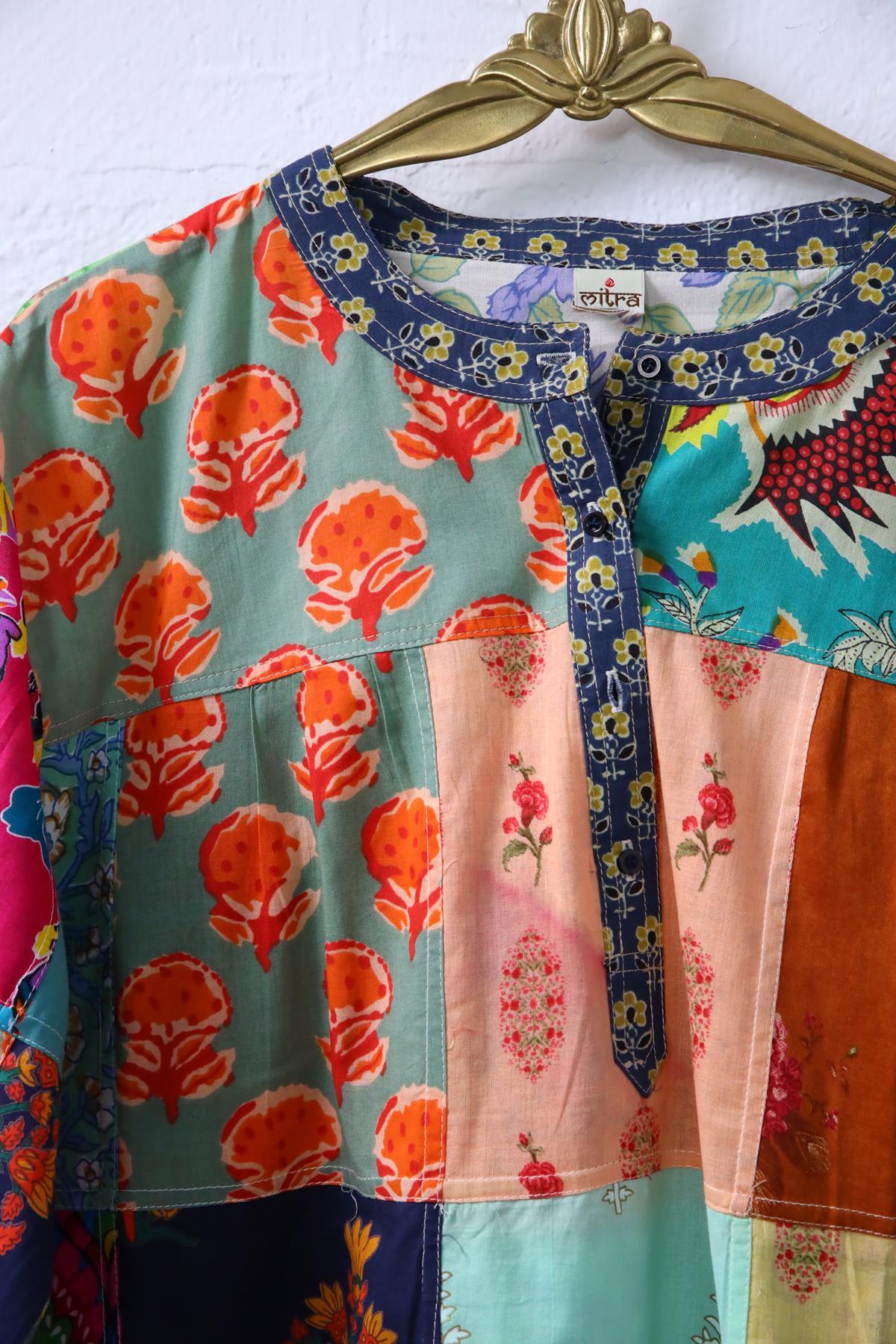  Pastel Lacivert Yakası Düğmeli Patchwork Tunik