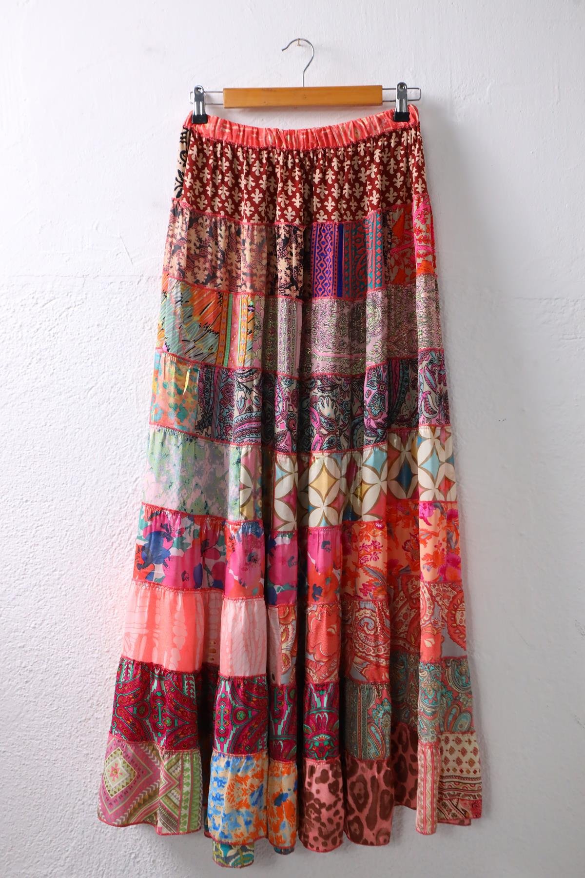  Renkli Patchwork Otantik İpek Etek