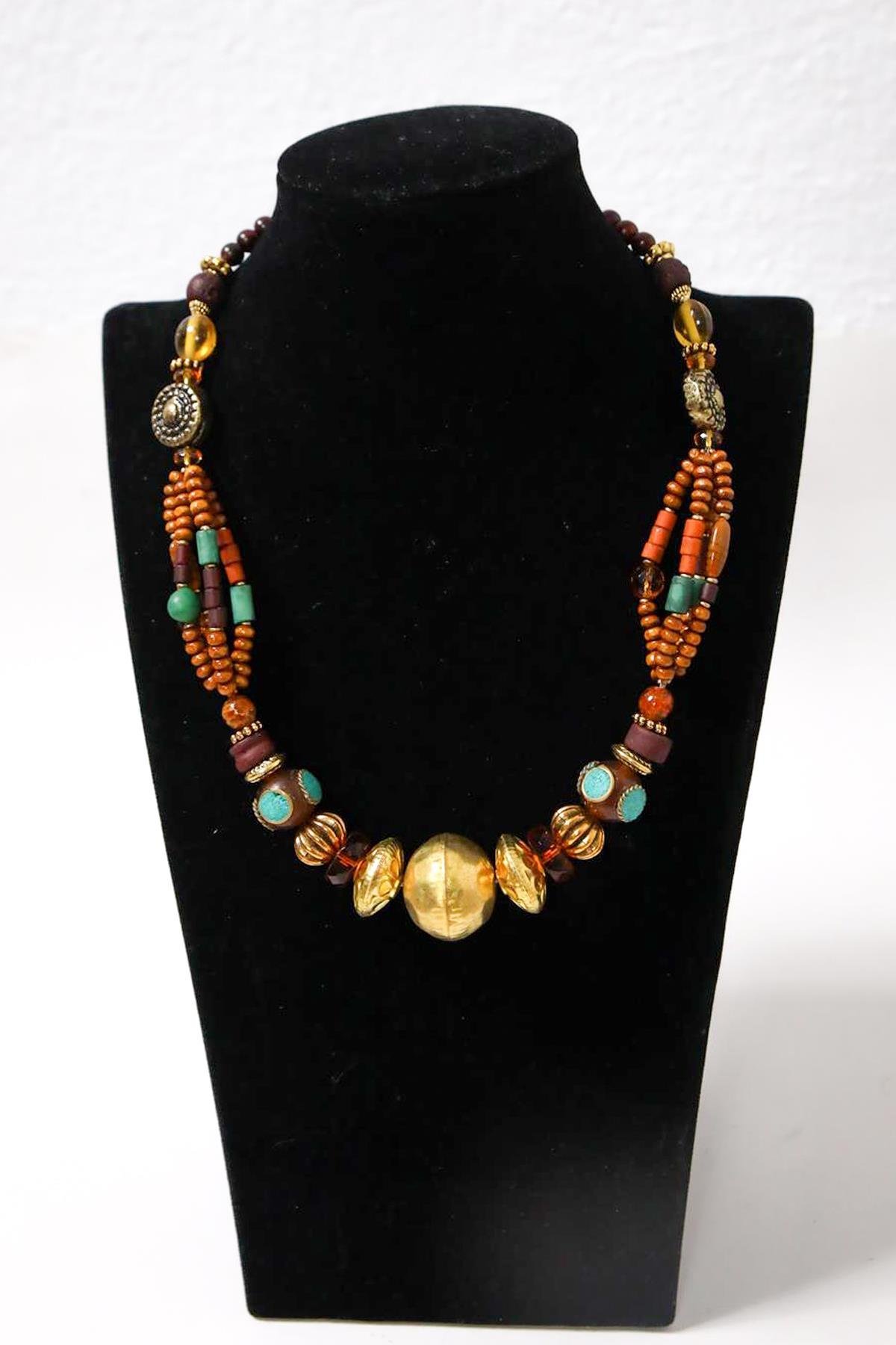  Otantik Gold Detaylı Kolye