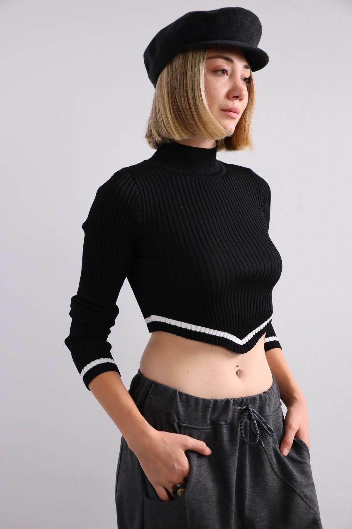 Siyah Yarım Boğazlı Body Kazak - Şaman Butik Siyah Yarım Boğazlı Body Kazak
