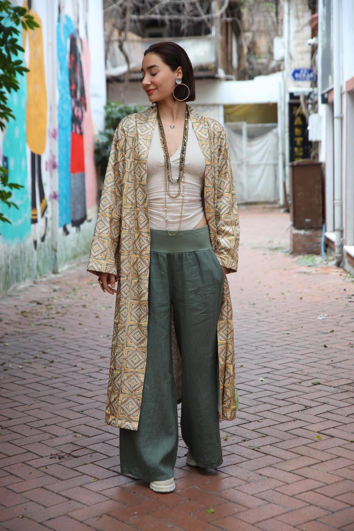 Krem Rengi Püsküllü Payetli Suzani Kaftan - Şaman Butik Krem Rengi Püsküllü Payetli Suzani Kaftan