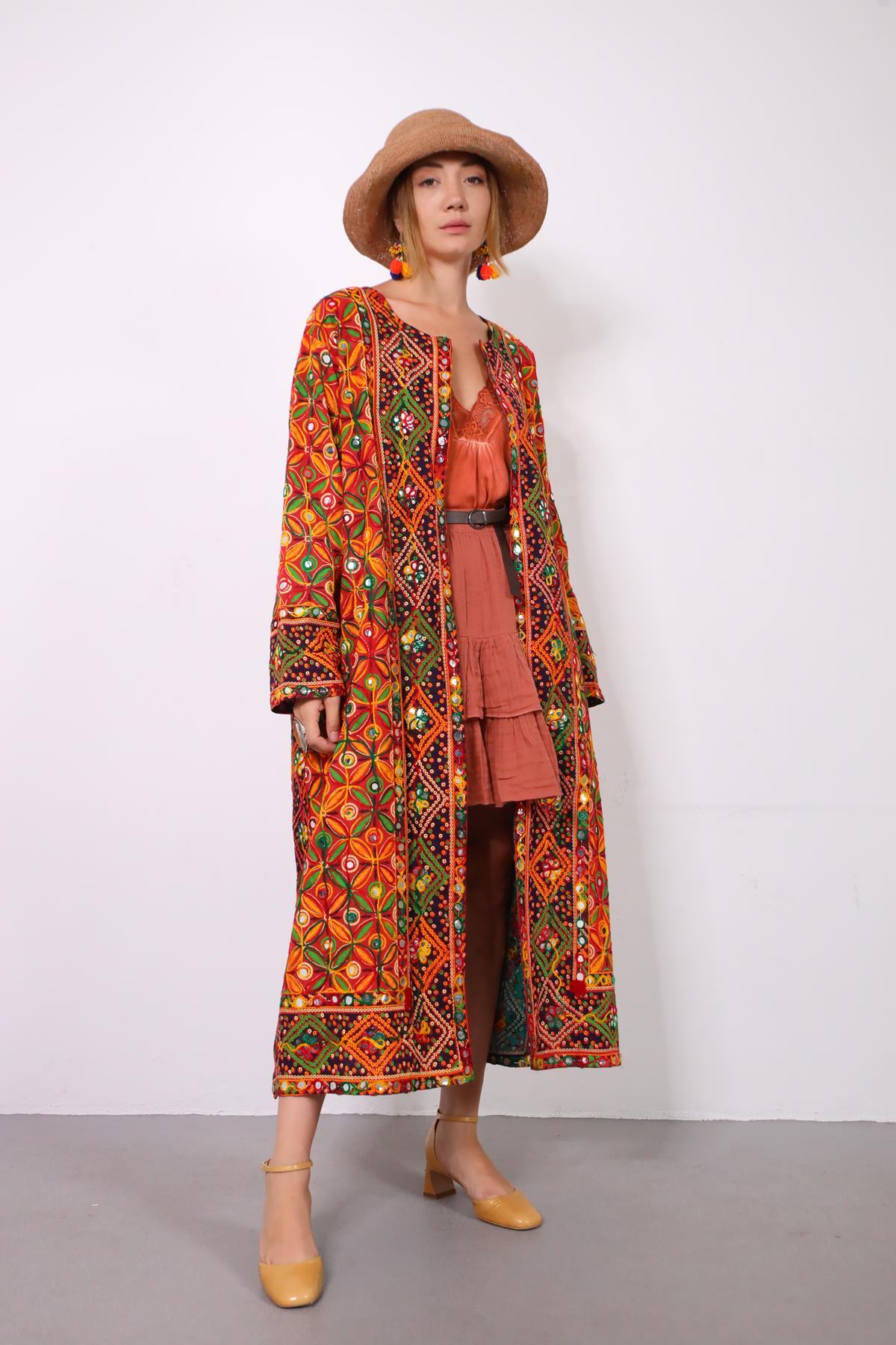  Kırmızı Aynalı İşlemeli Çift Taraflı Otantik Kaftan