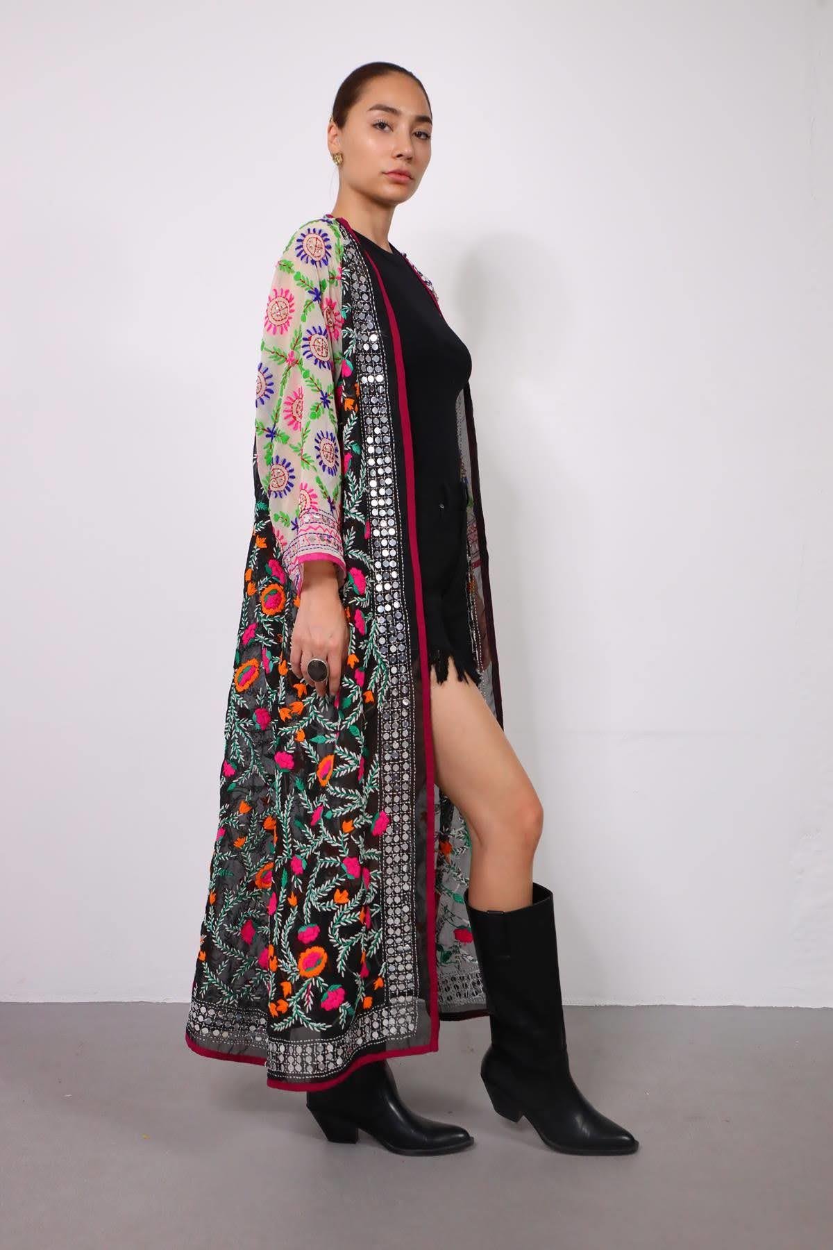 Ekru İşlemeli Bohem Uzun Kaftan - Şaman Butik Ekru İşlemeli Bohem Uzun Kaftan