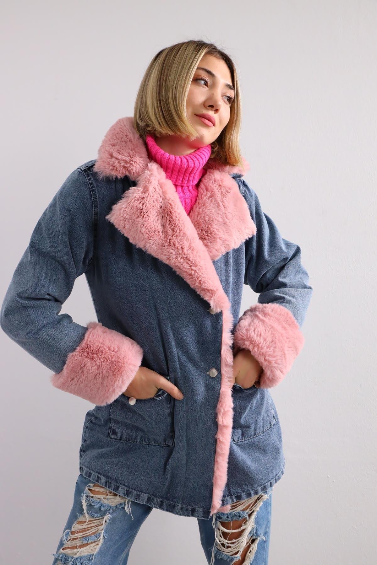 Mavi Pembe Kürklü Kot Ceket - Şaman Butik Mavi Pembe Kürklü Kot Ceket