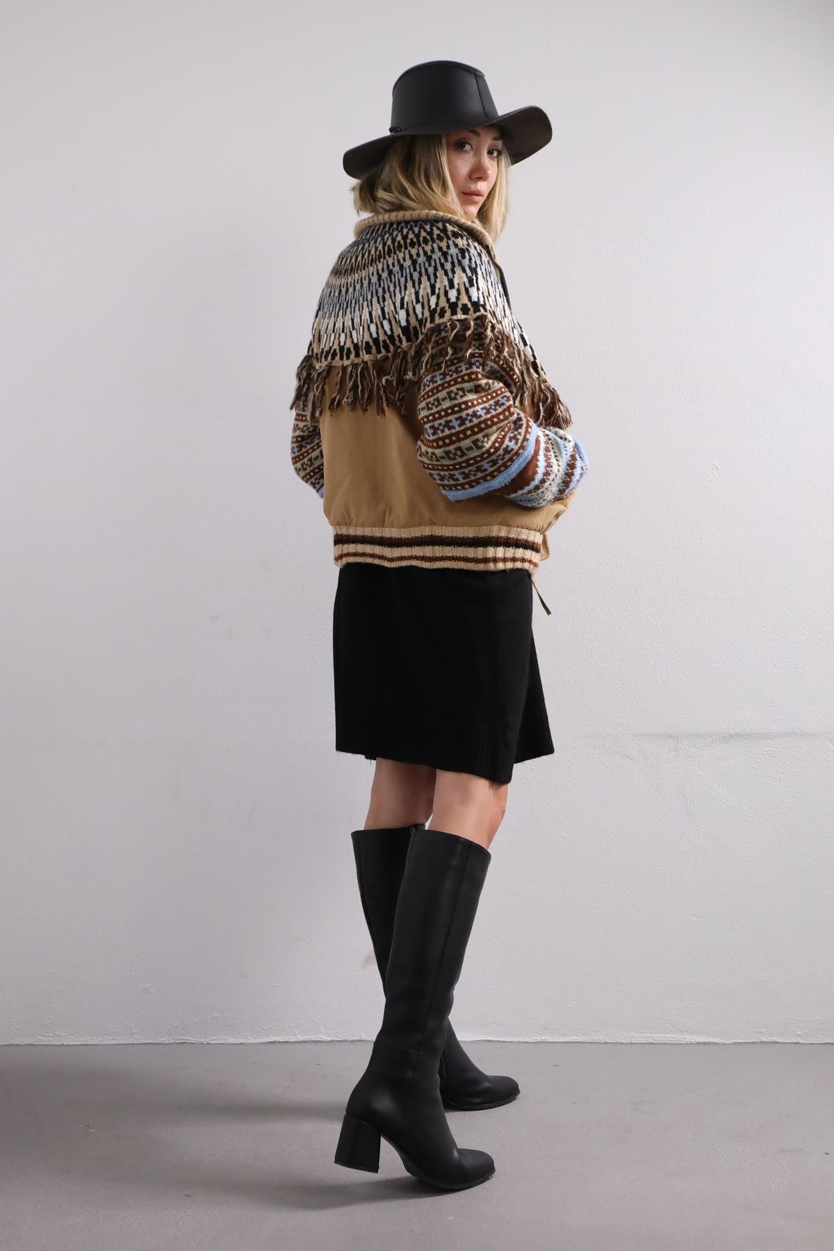  Camel Rengi Desenli Bomber Ceket