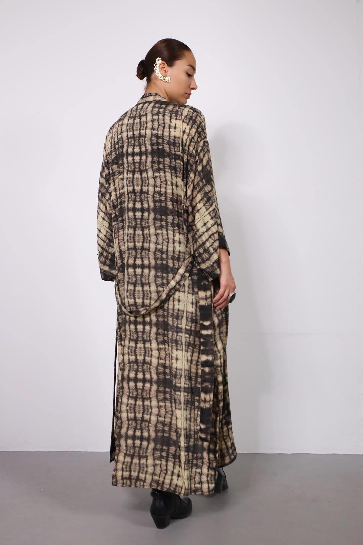  Siyah Desenli Kaftan