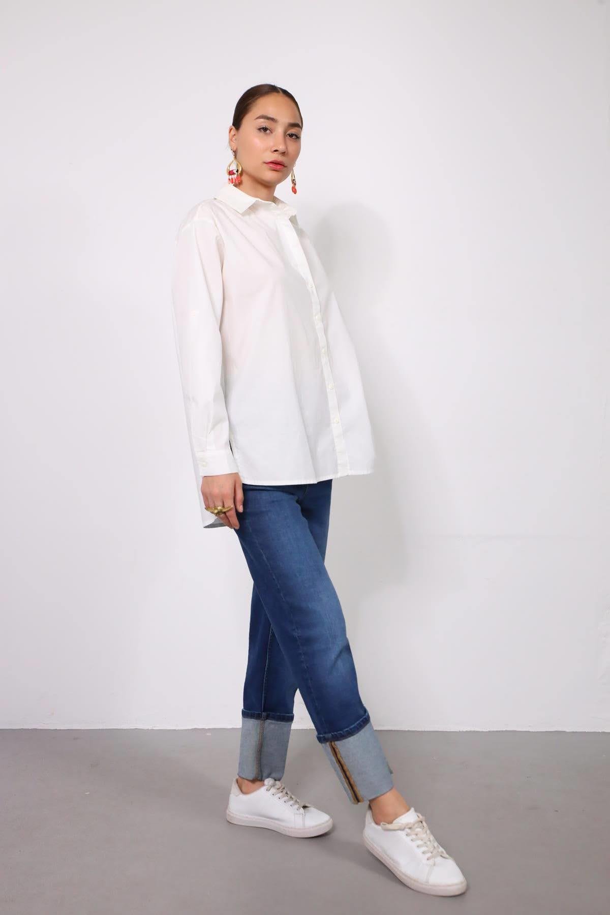 White Longer Back Oversize Shirt - Saman Butik | Shop Online White Longer Back Oversize Shirt