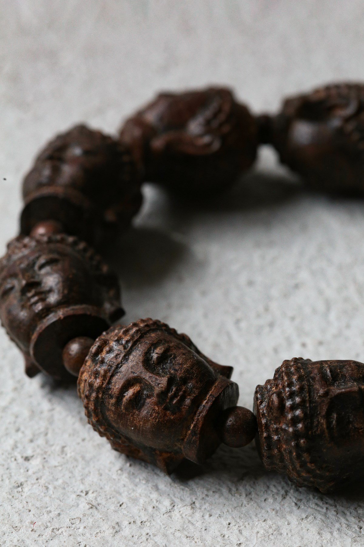  Buddha Tasarım Ahşap Oyma Bileklik