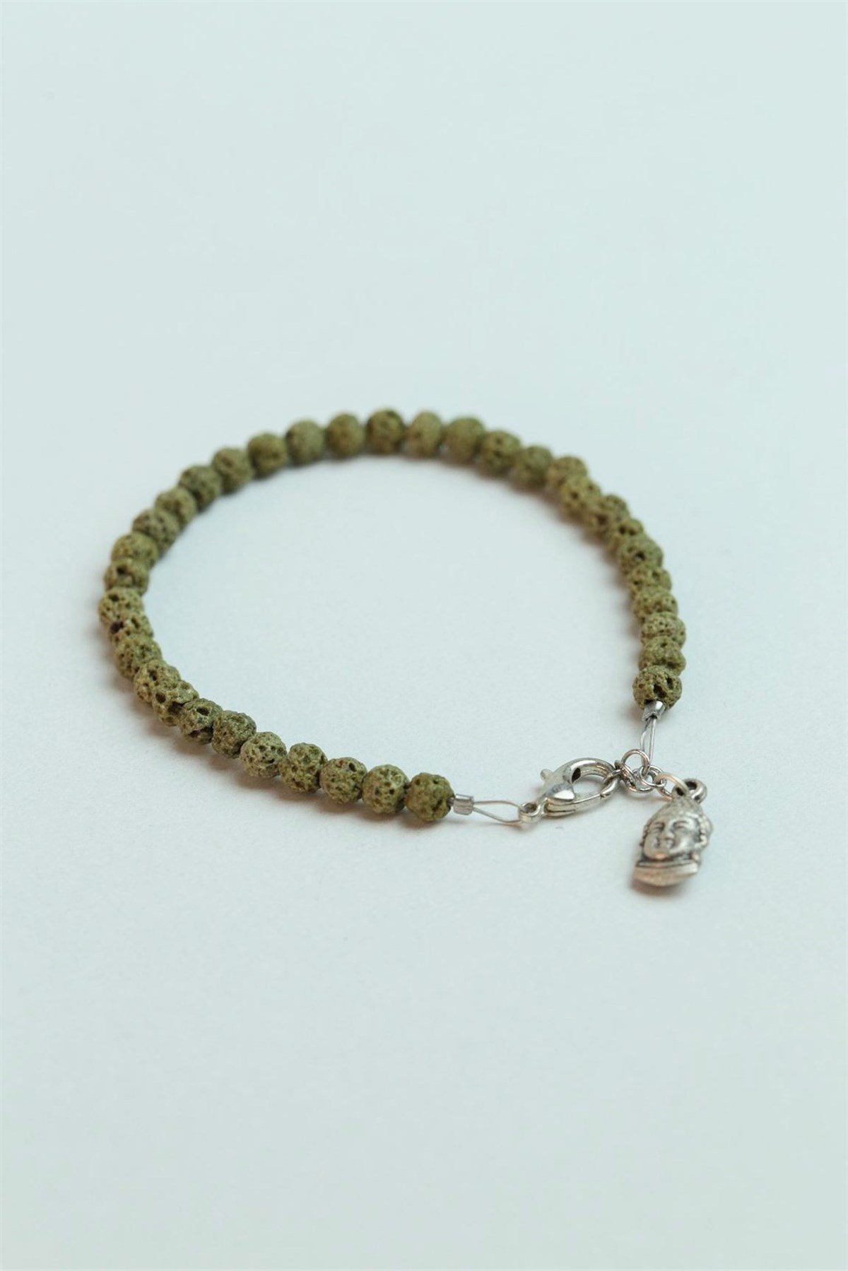 Yeşil Volkanik Taşlı Buddha Detaylı Tasarım Bileklik - Şaman Butik Yeşil Volkanik Taşlı Buddha Detaylı Tasarım Bileklik