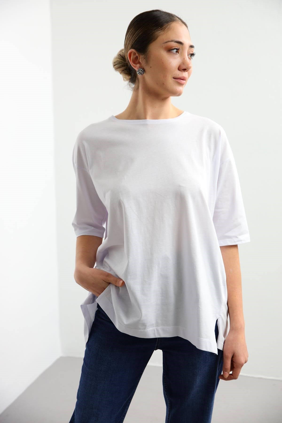 Beyaz Arkası Yırtmaçlı Oversize Bluz - Şaman Butik Beyaz Arkası Yırtmaçlı Oversize Bluz