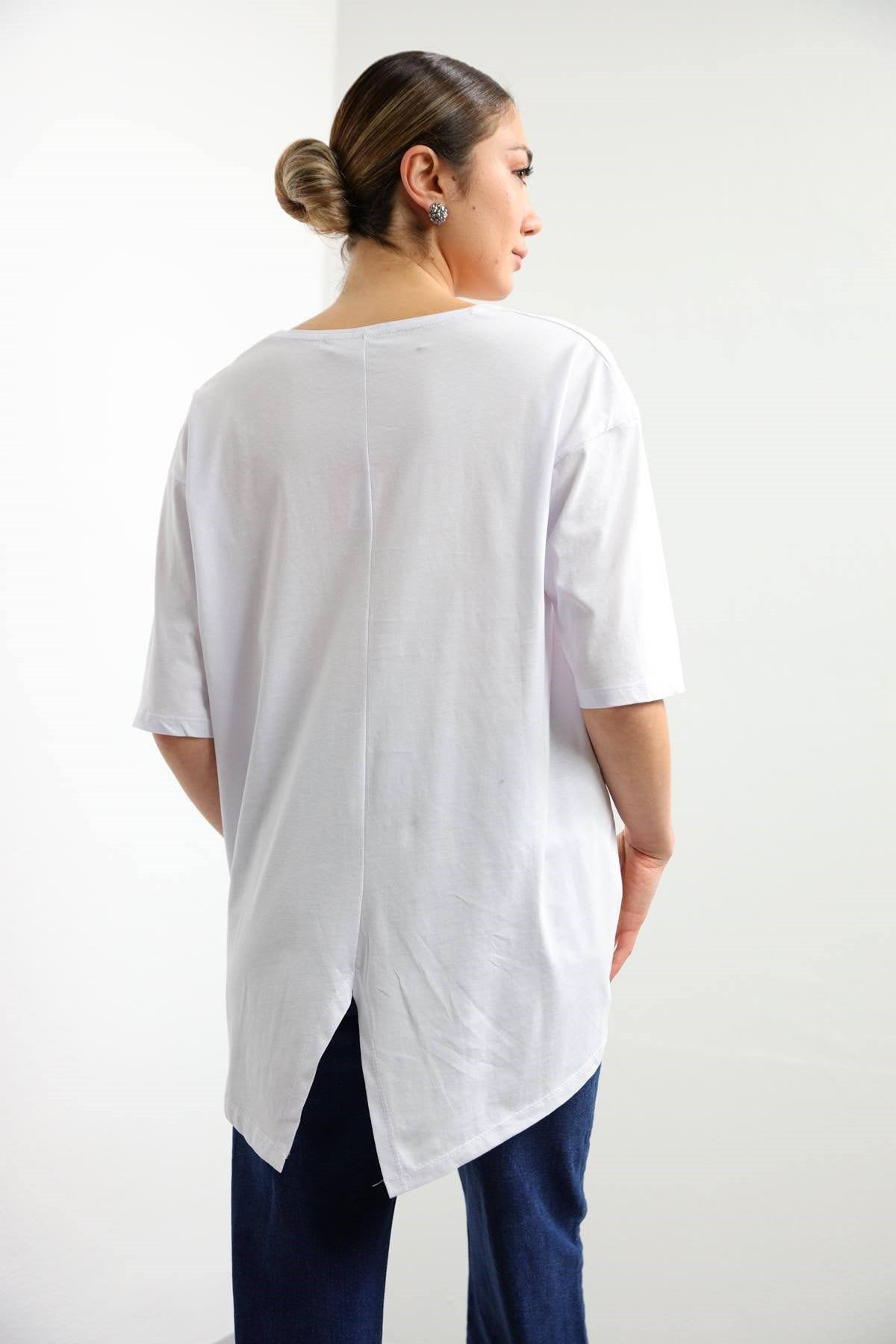 Beyaz Arkası Yırtmaçlı Oversize Bluz - Şaman Butik Beyaz Arkası Yırtmaçlı Oversize Bluz