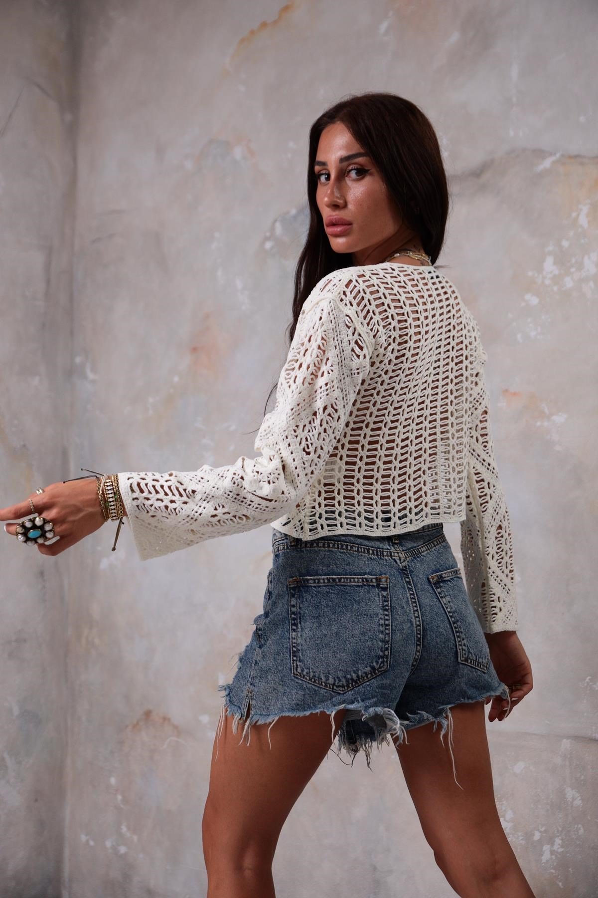 Ekru Dantelli Triko Crop Bluz - Şaman Butik Ekru Dantelli Triko Crop Bluz