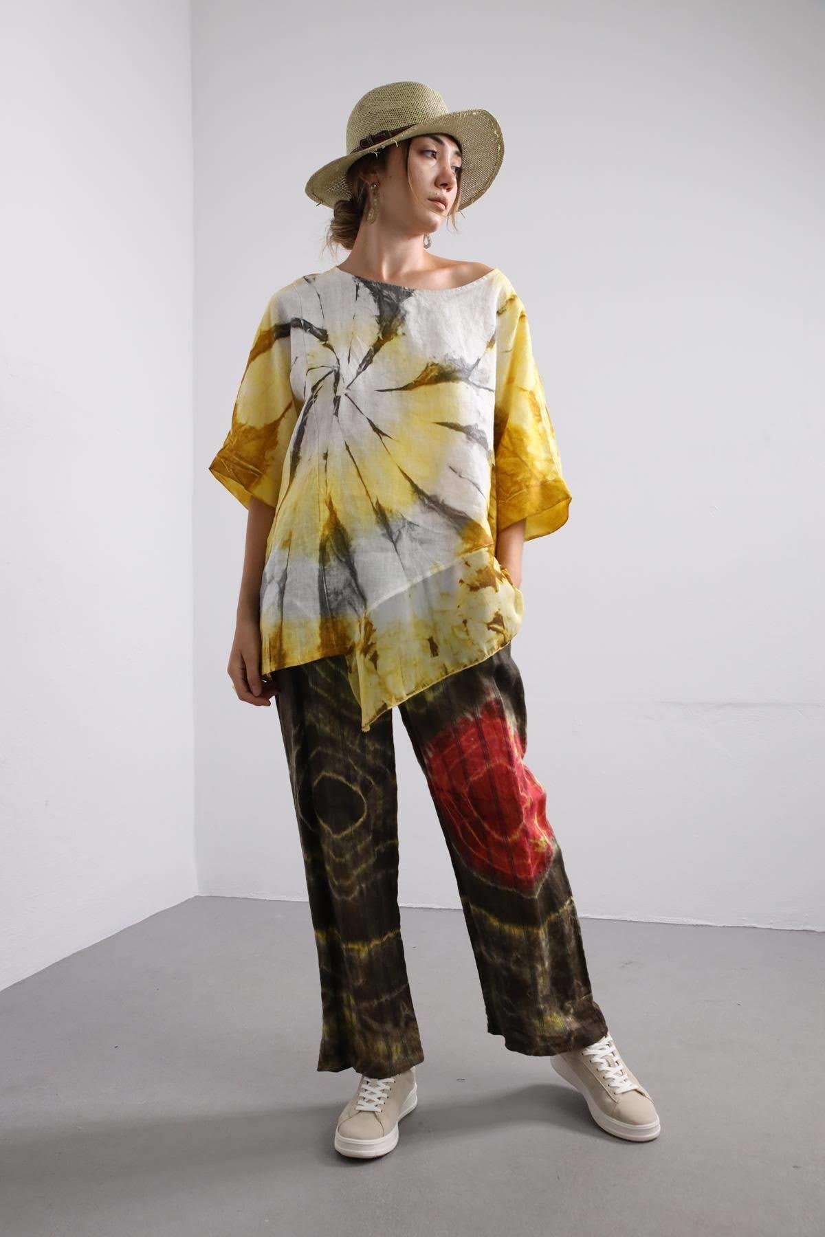 Sarı Batikli İpek Detaylı Keten Bluz - Şaman Butik Sarı Batikli İpek Detaylı Keten Bluz