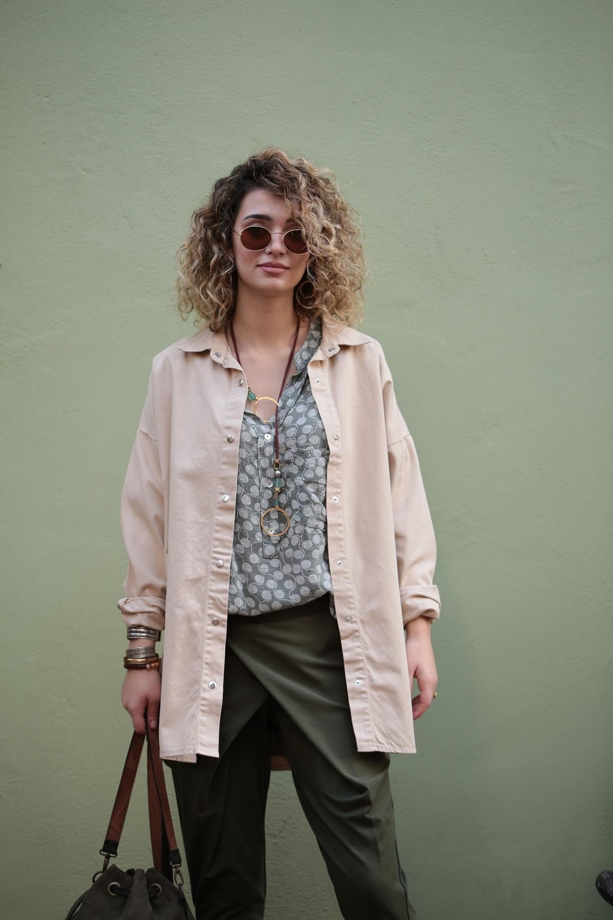 Bej Oversize Eteği Yuvarlak Kesim Ceket - Şaman Butik Bej Oversize Eteği Yuvarlak Kesim Ceket