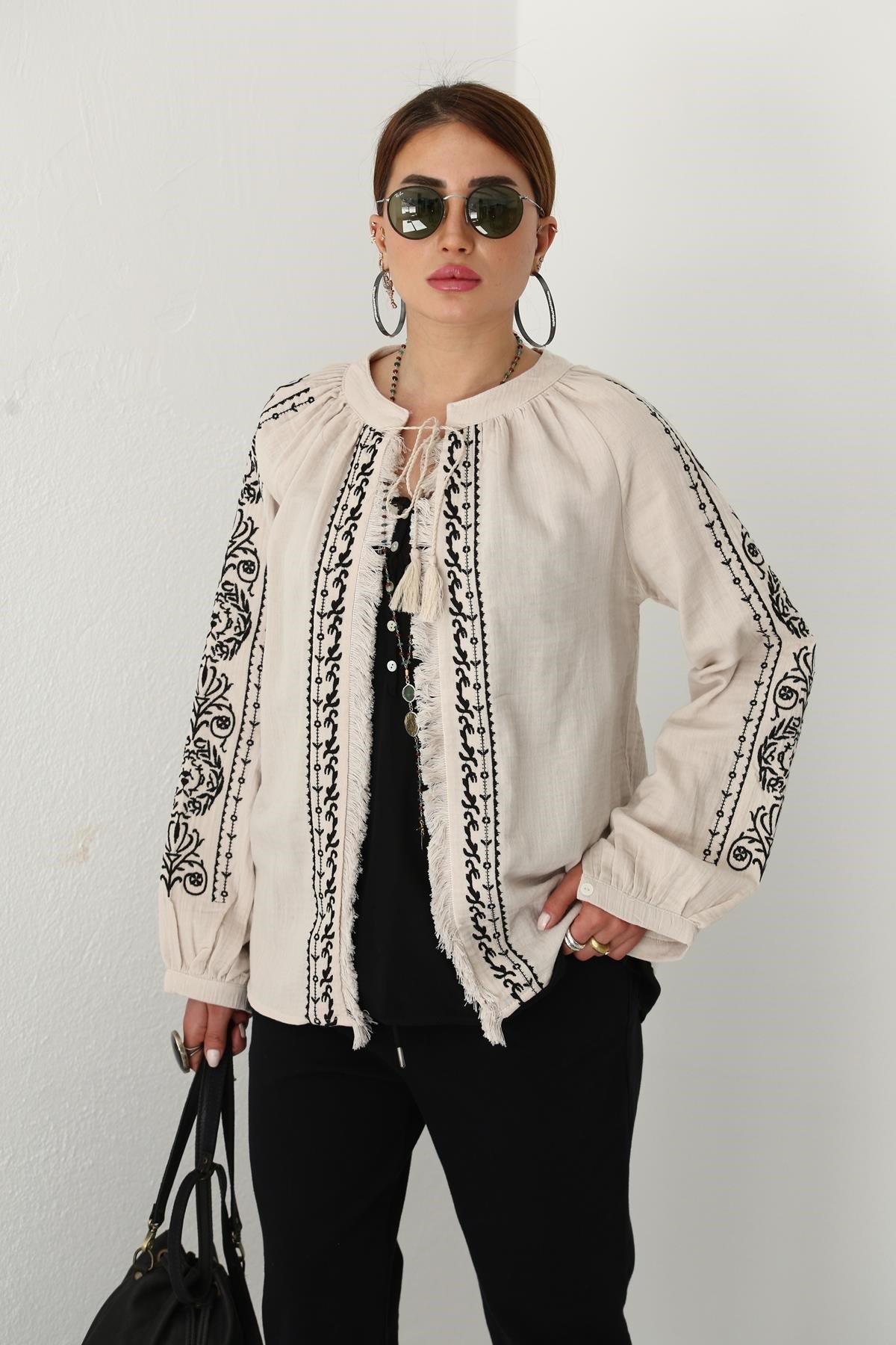 Mink Tassel Detail Embroidered Jacket - Saman Butik | Shop Online Mink Tassel Detail Embroidered Jacket