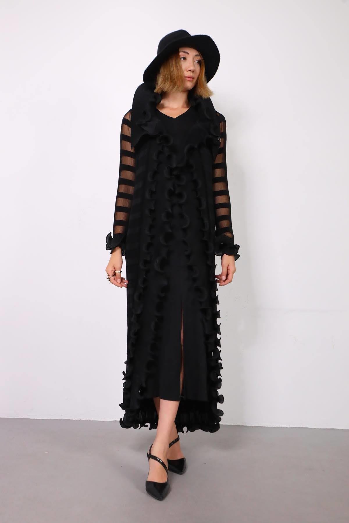 Siyah Volanlı Tasarım Kaftan ve Elbise Takım - Şaman Butik Siyah Volanlı Tasarım Kaftan ve Elbise Takım