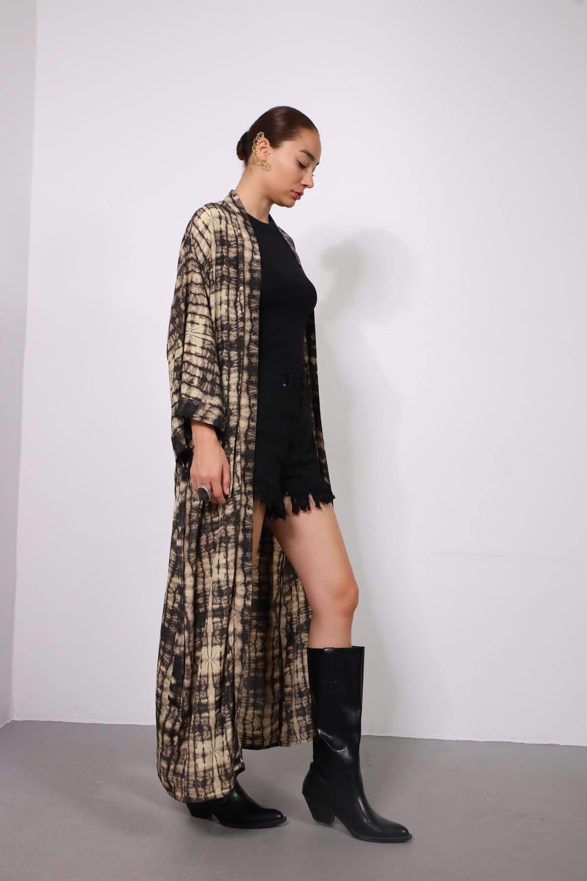  Siyah Desenli Kaftan