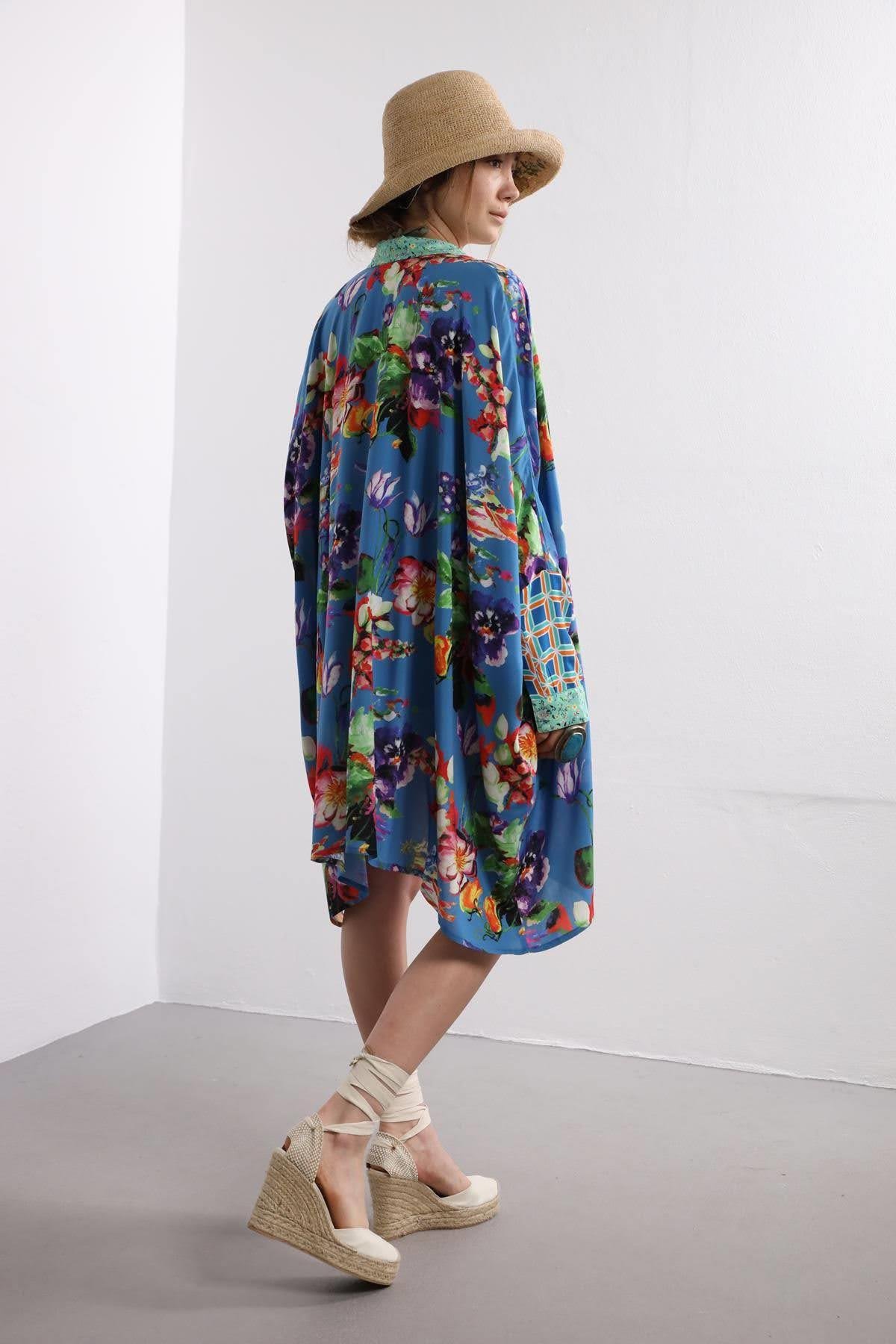 Mavi Desenli Oversize Yarasa Kol Elbise - Şaman Butik Mavi Desenli Oversize Yarasa Kol Elbise