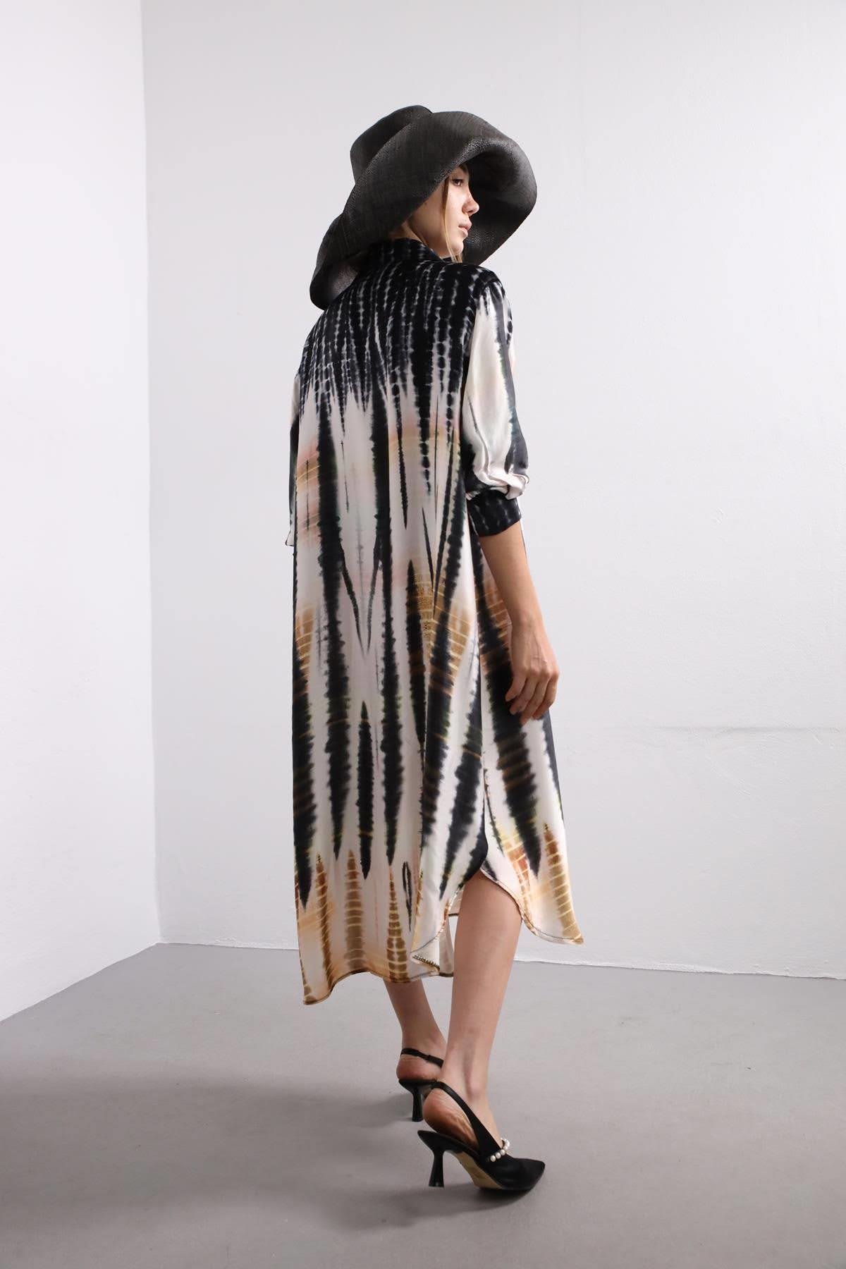 Siyah Batik Desenli Elbise - Şaman Butik Siyah Batik Desenli Elbise