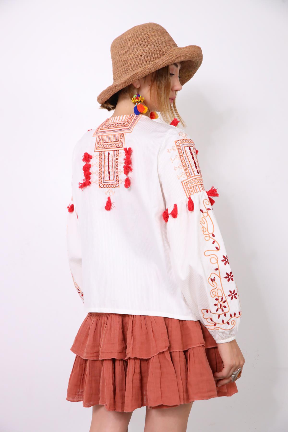 White Ethnic Embroidered Pompom Detailed Jacket - Saman Butik | Shop Online White Ethnic Embroidered Pompom Detailed Jacket