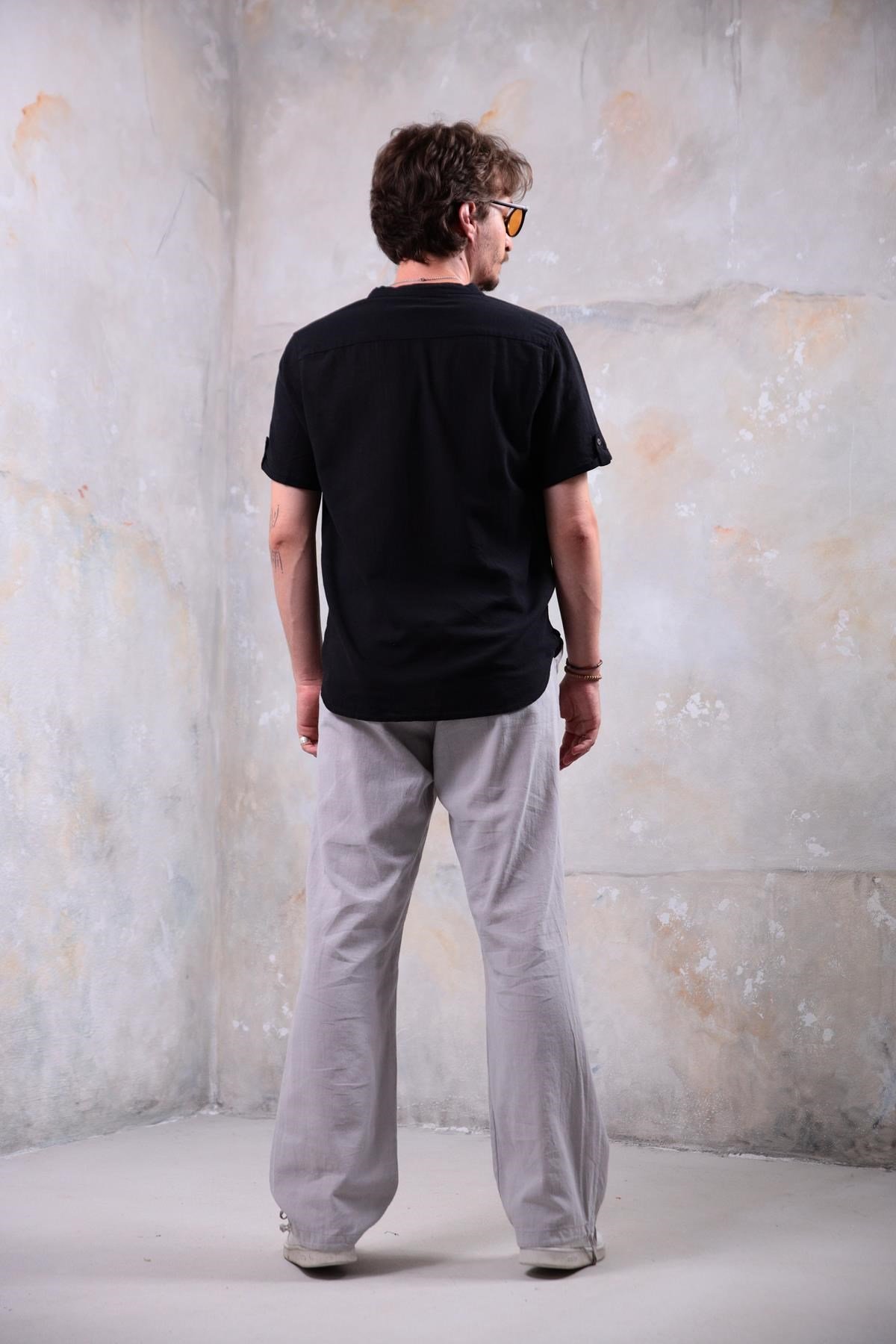 Black Buttoned Short Sleeve Mandarin Collar Men's Shirt - Saman Butik | Shop Online Black Buttoned Short Sleeve Mandarin Collar Men's Shirt