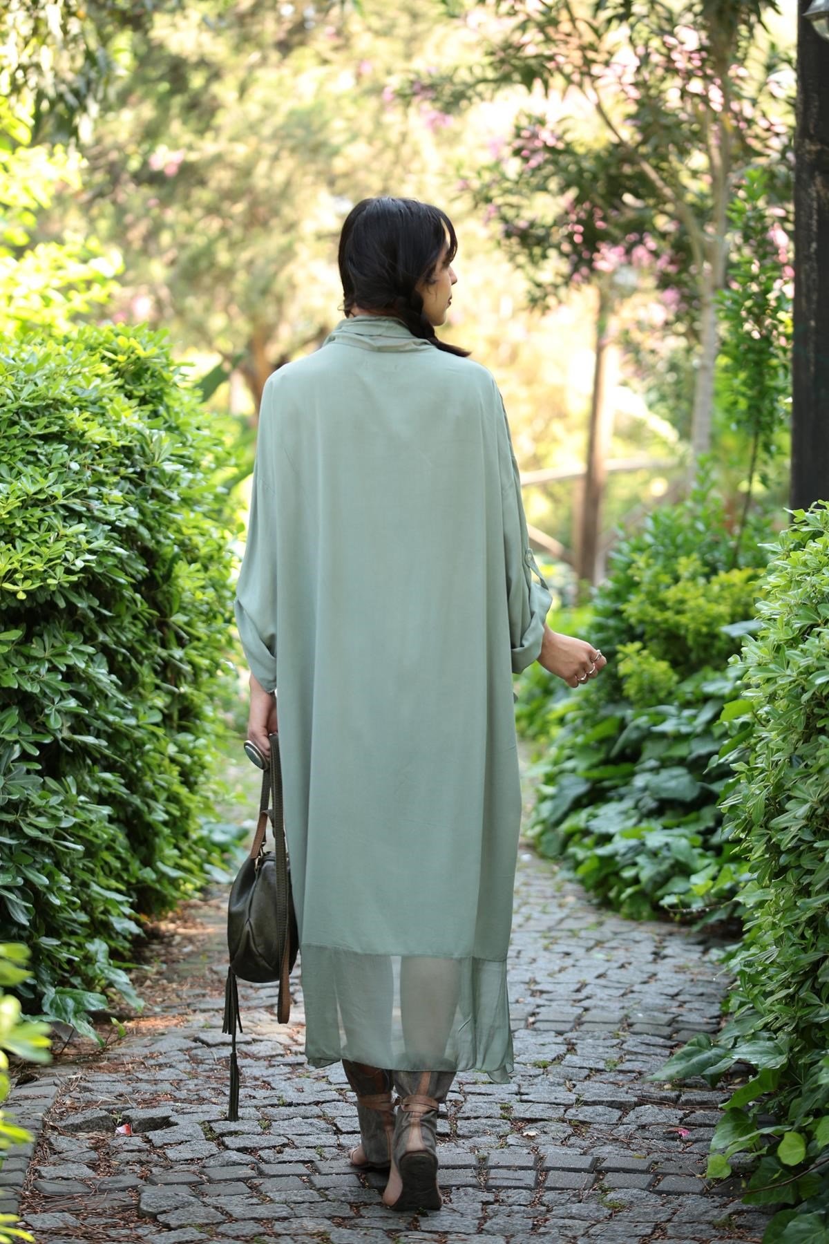  Haki Cepli İpek Detaylı Kaftan