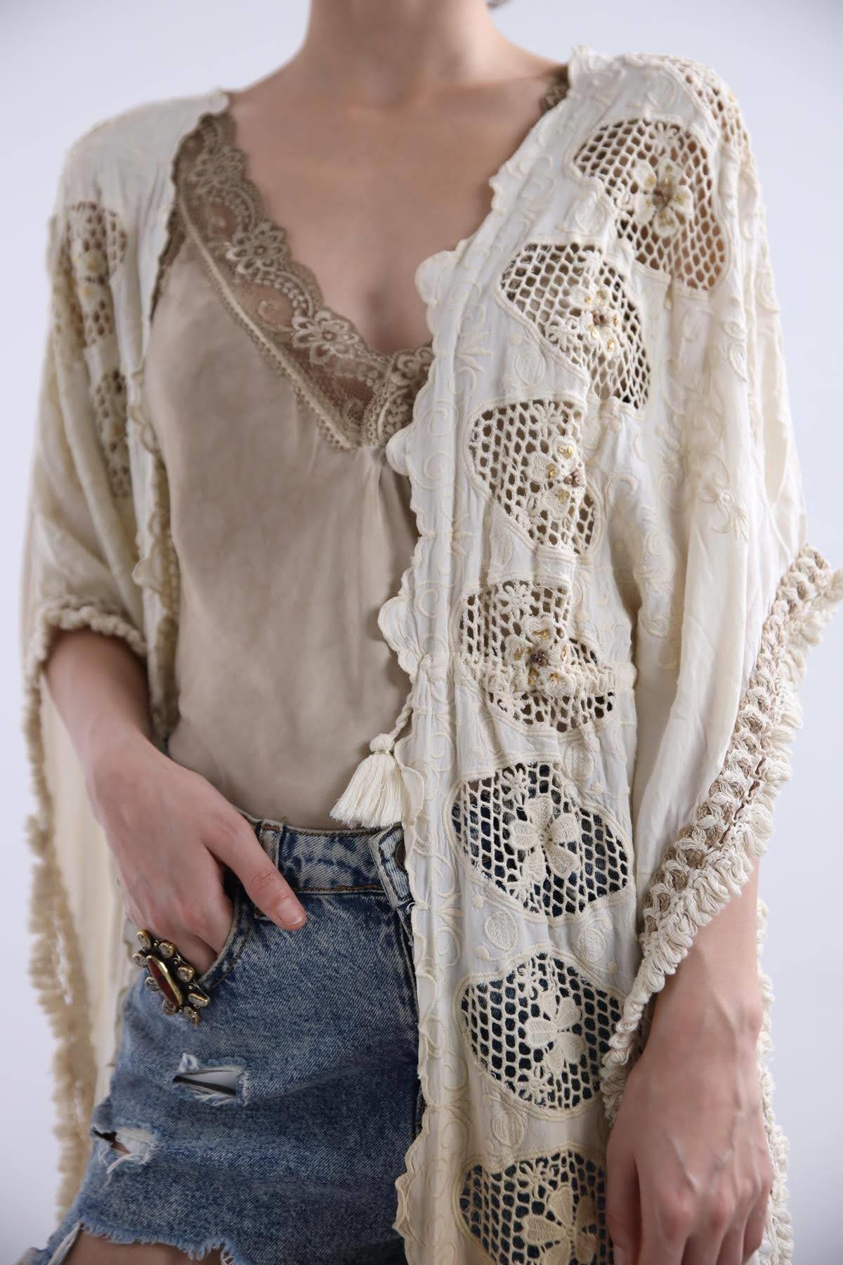Krem Rengi Güpürlü Bohem Kaftan - Şaman Butik Krem Rengi Güpürlü Bohem Kaftan